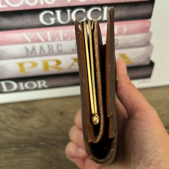 Louis Vuitton Compact kisslock wallet - Picture 2 of 6